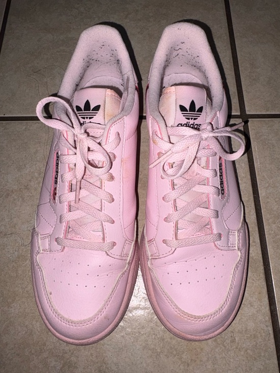 adidas Shoes - adidas continental Women’s Light Pink Low-Top Sneakers size 7